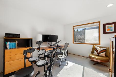2423 240th Street SE Bothell WA 98021