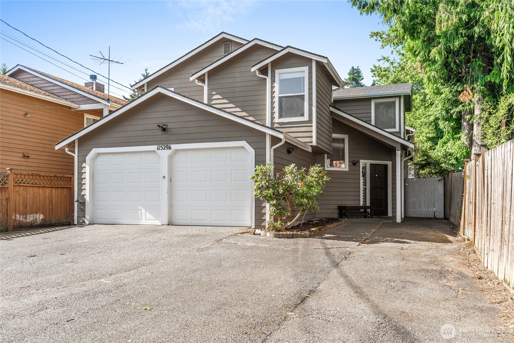 11529 12th Avenue NE Seattle WA 98125