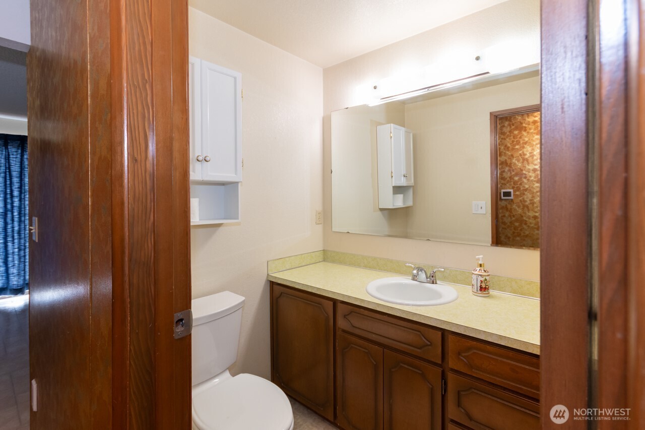 2808 W Edgewood Drive Port Angeles WA 98363