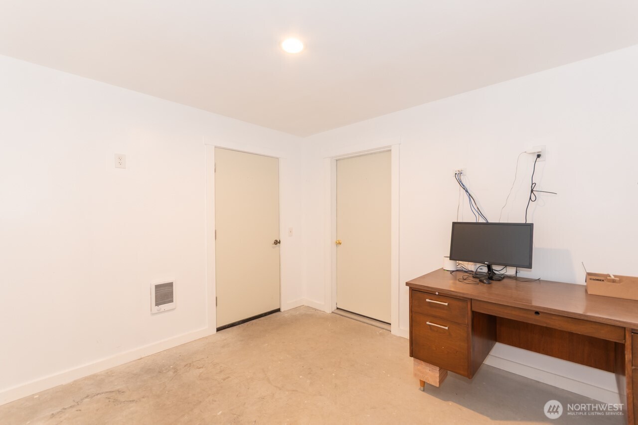 2808 W Edgewood Drive Port Angeles WA 98363