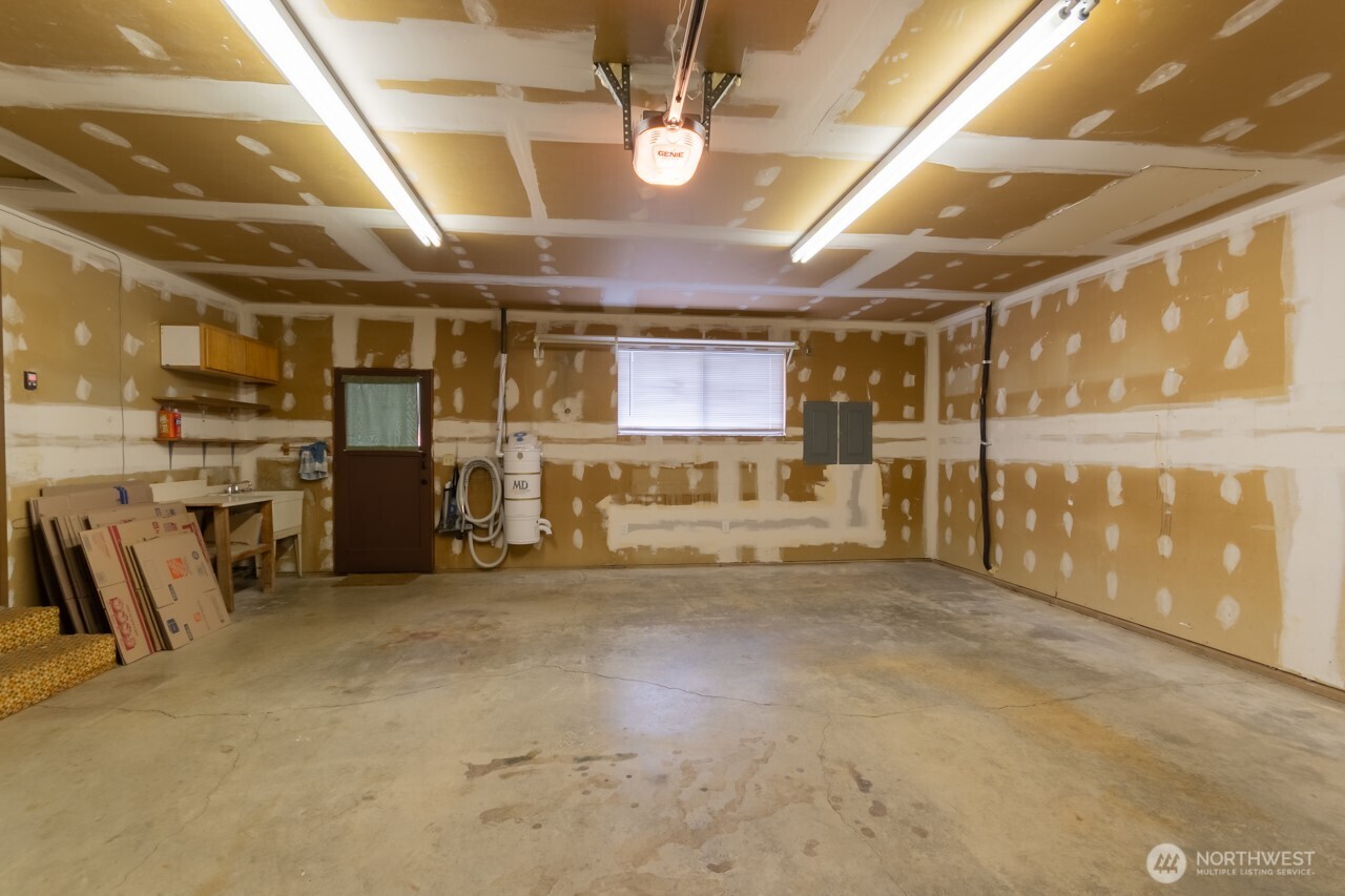 2808 W Edgewood Drive Port Angeles WA 98363