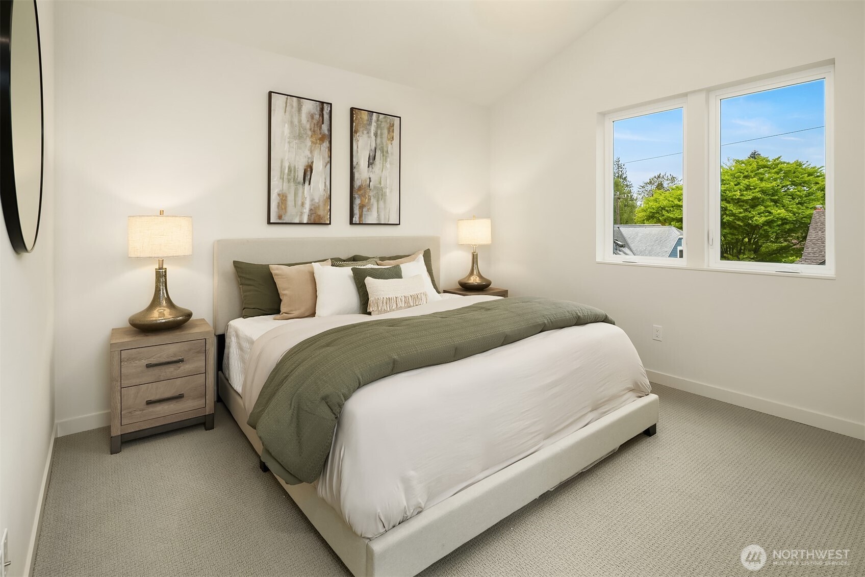 7062 Cleopatra Place NW Seattle WA 98117