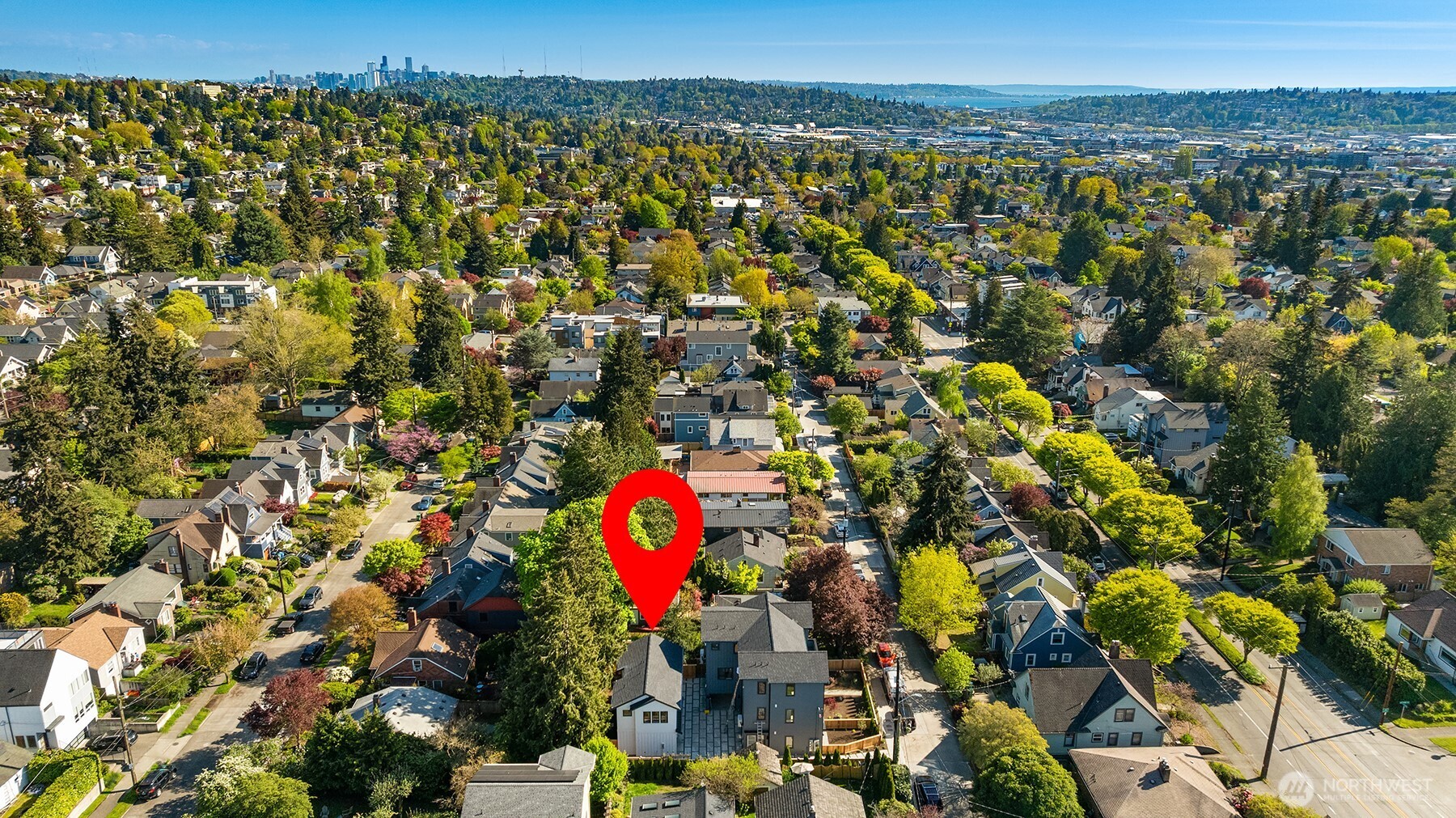 7062 Cleopatra Place NW Seattle WA 98117