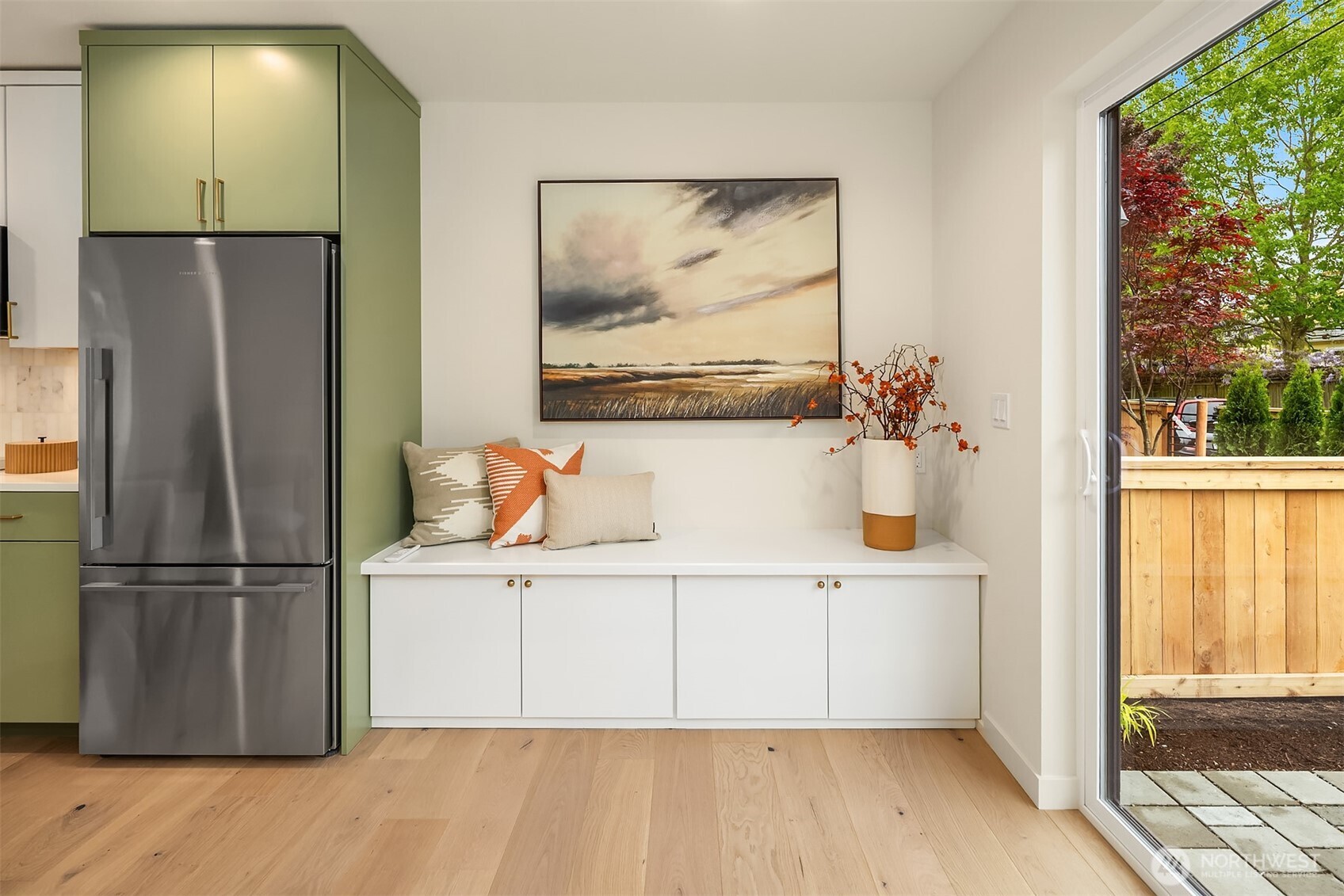 7062 Cleopatra Place NW Seattle WA 98117