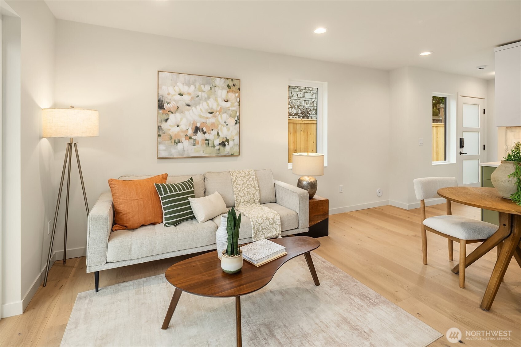7062 Cleopatra Place NW Seattle WA 98117
