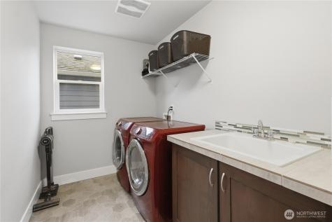 12004 90th Avenue Ct E Puyallup WA 98373