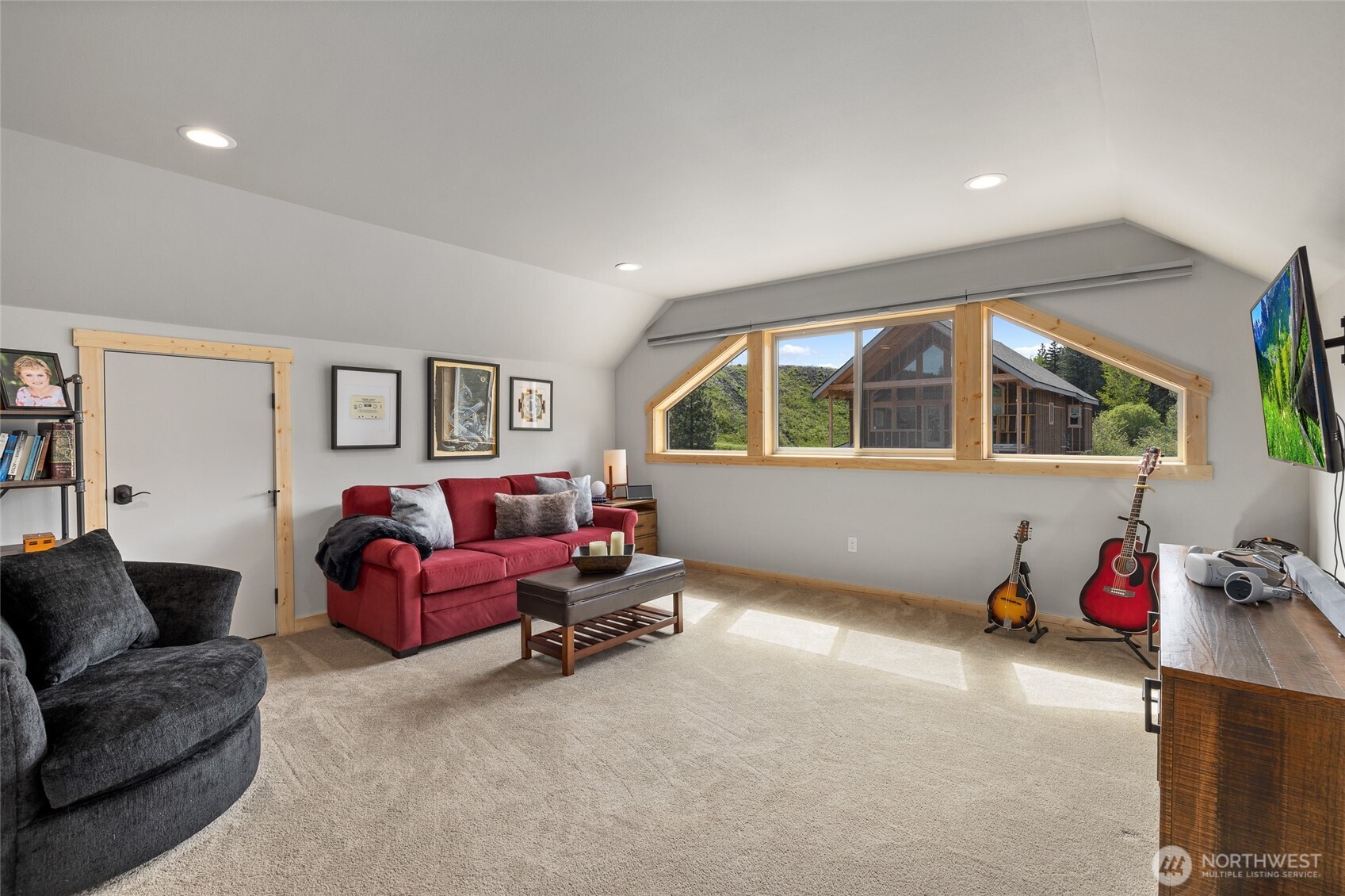 330 Rockberry Loop Ronald WA 98940