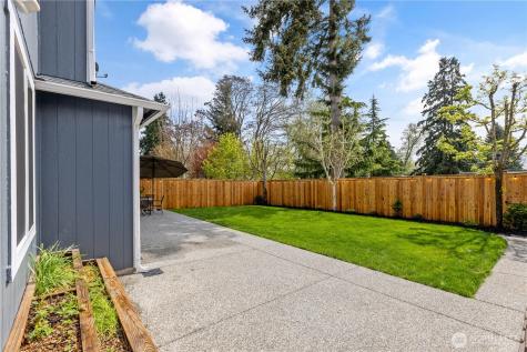 1008 99th Street SW Everett WA 98204