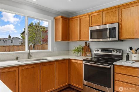 1008 99th Street SW Everett WA 98204
