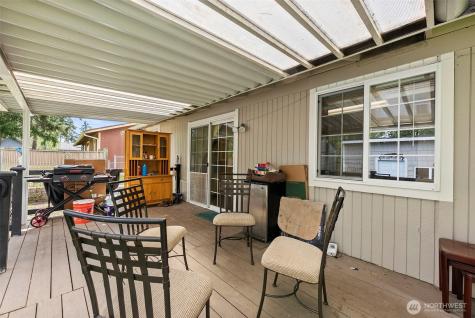 15213 12th Avenue E Tacoma WA 98445