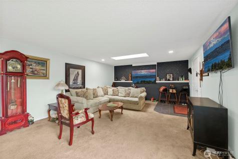 15213 12th Avenue E Tacoma WA 98445