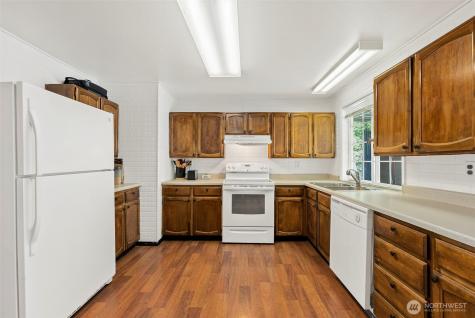 15213 12th Avenue E Tacoma WA 98445
