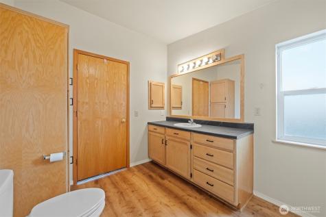 877 J Street SE Ephrata WA 98823