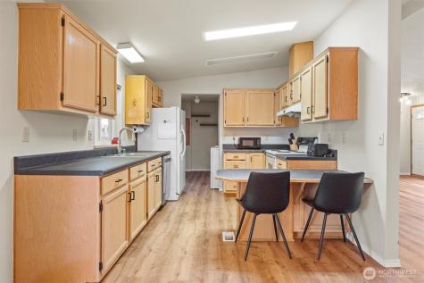 877 J Street SE Ephrata WA 98823