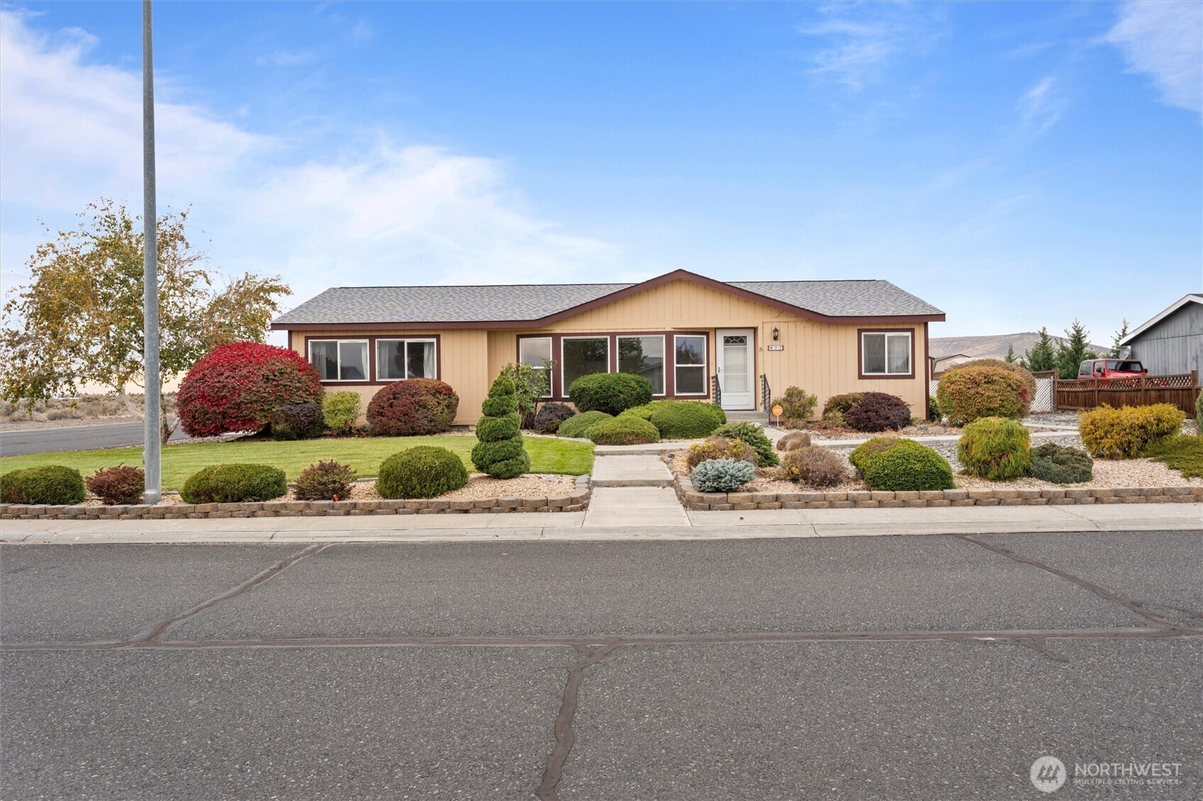 877 J Street SE Ephrata WA 98823