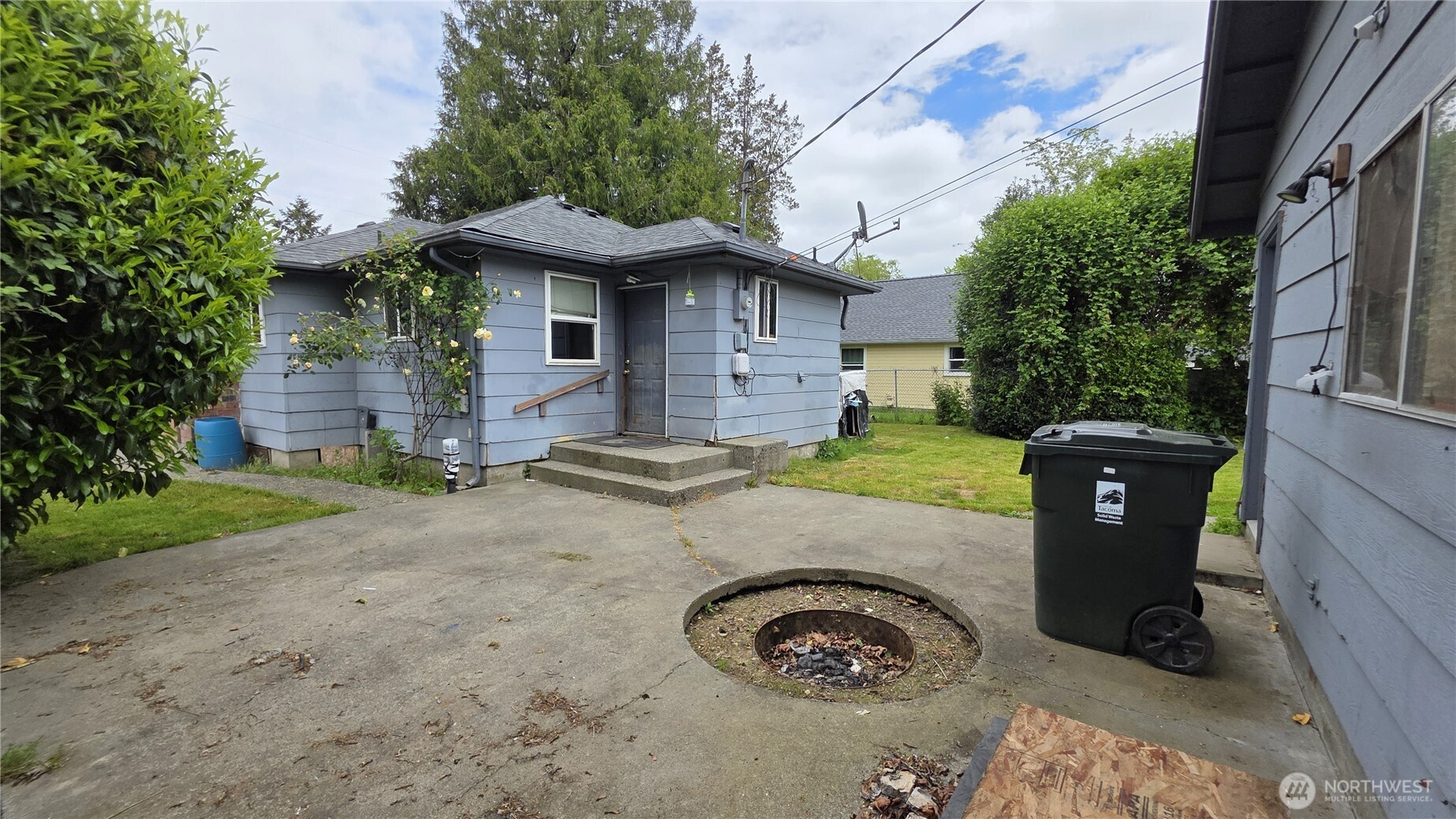 836 E 47th Tacoma WA 98404