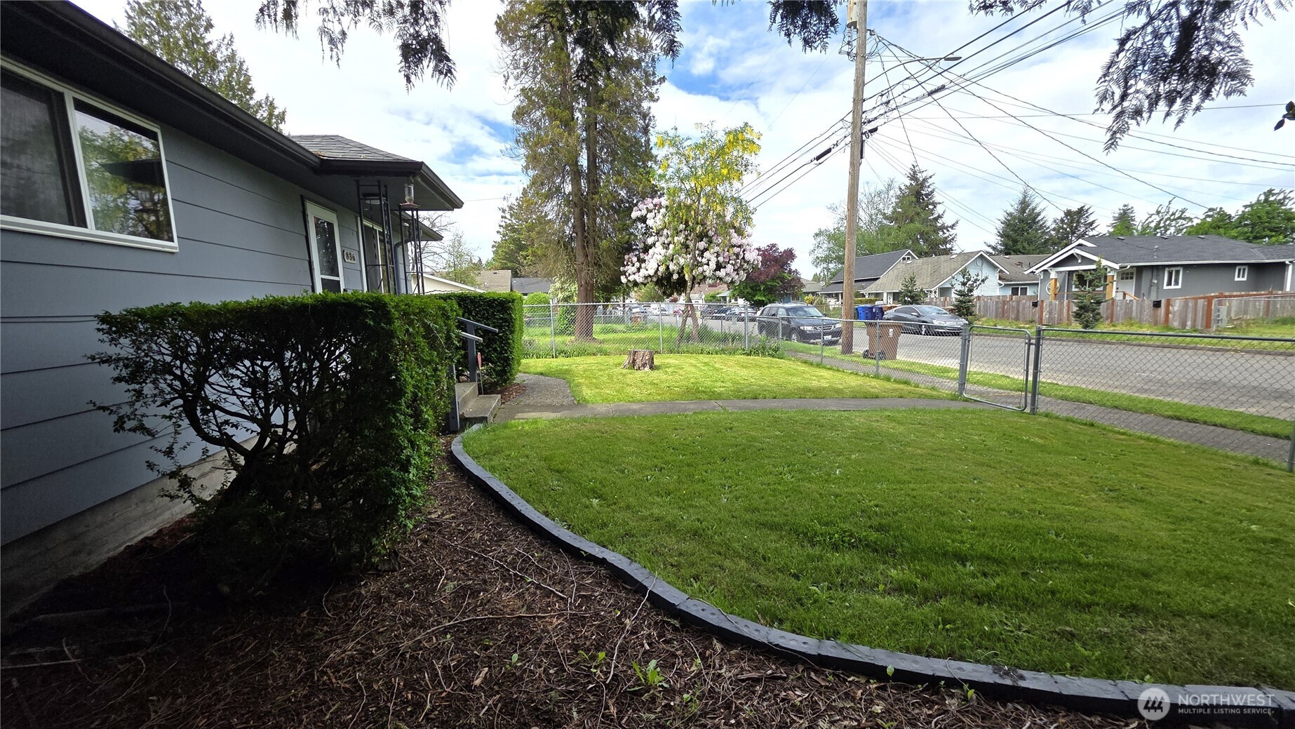 836 E 47th Tacoma WA 98404