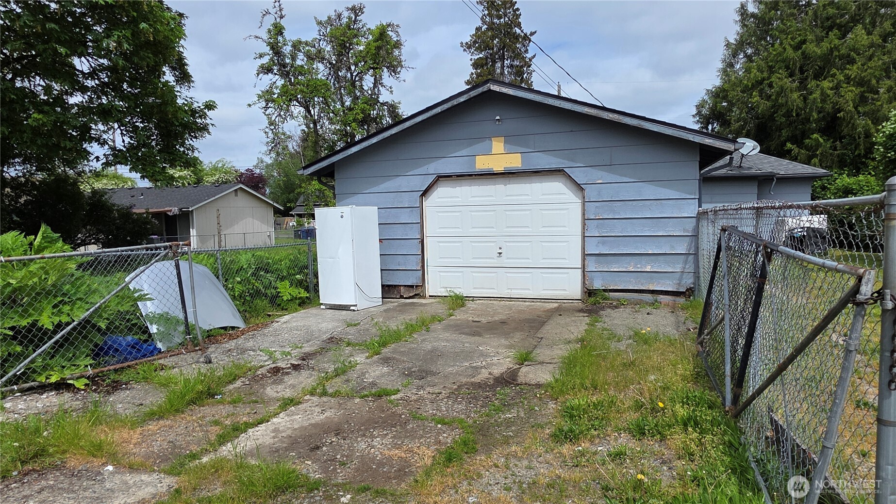 836 E 47th Tacoma WA 98404