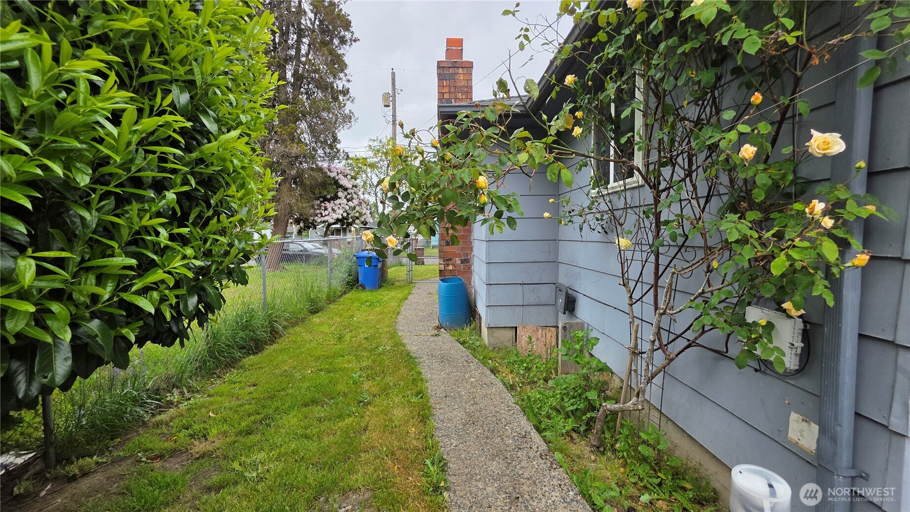 836 E 47th Tacoma WA 98404