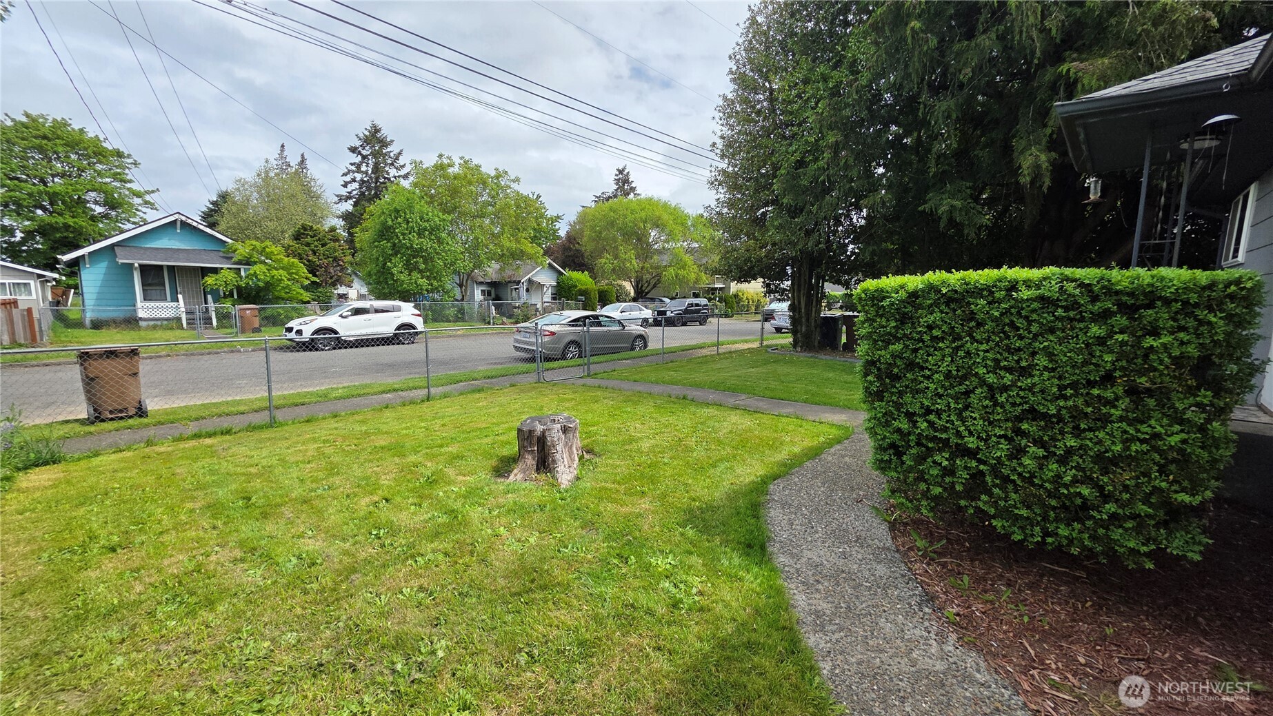 836 E 47th Tacoma WA 98404