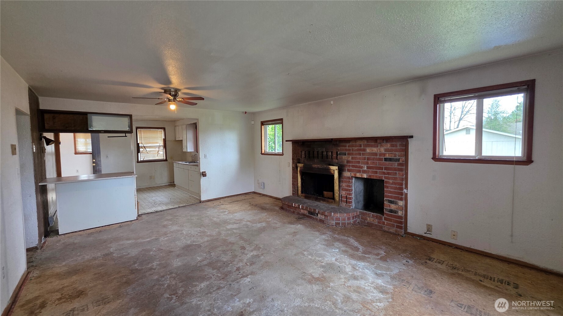 836 E 47th Tacoma WA 98404