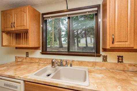 10 Percy Lane Sequim WA 98382