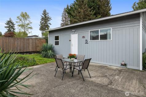 827 99th St S Tacoma WA 98444