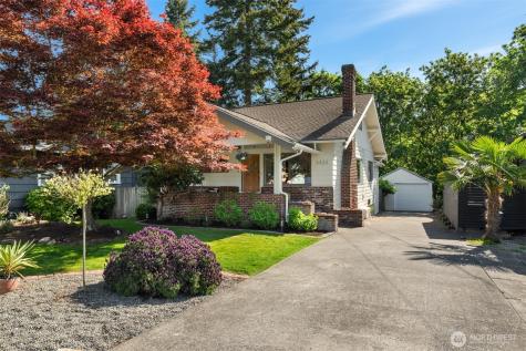 6422 49th Avenue SW Seattle WA 98136