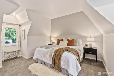 12628 72nd Avenue NE Kirkland WA 98034