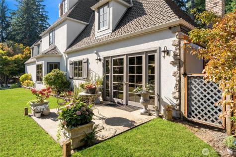12628 72nd Avenue NE Kirkland WA 98034