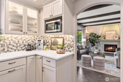 12628 72nd Avenue NE Kirkland WA 98034