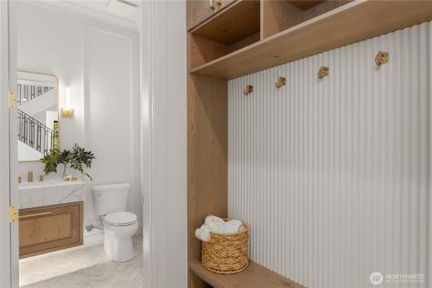 7116 NE 119th Lane Kirkland WA 98034