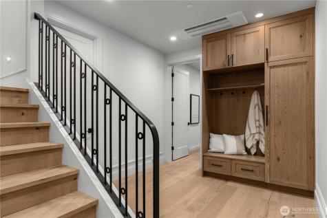 7116 NE 119th Lane Kirkland WA 98034