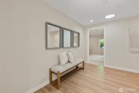9223 128th Avenue NE Kirkland WA 98033