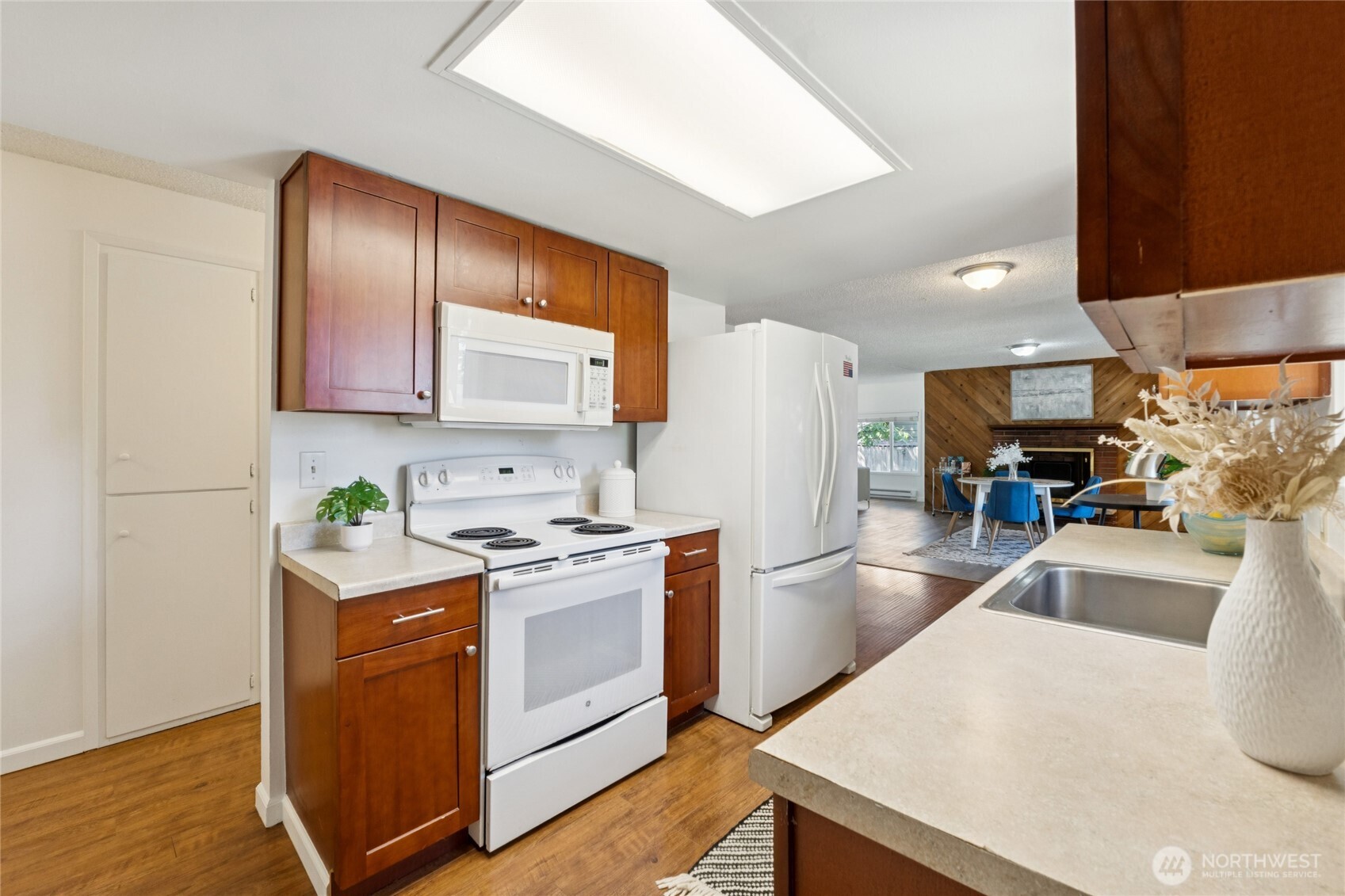 19520 Grannis Road Bothell WA 98012