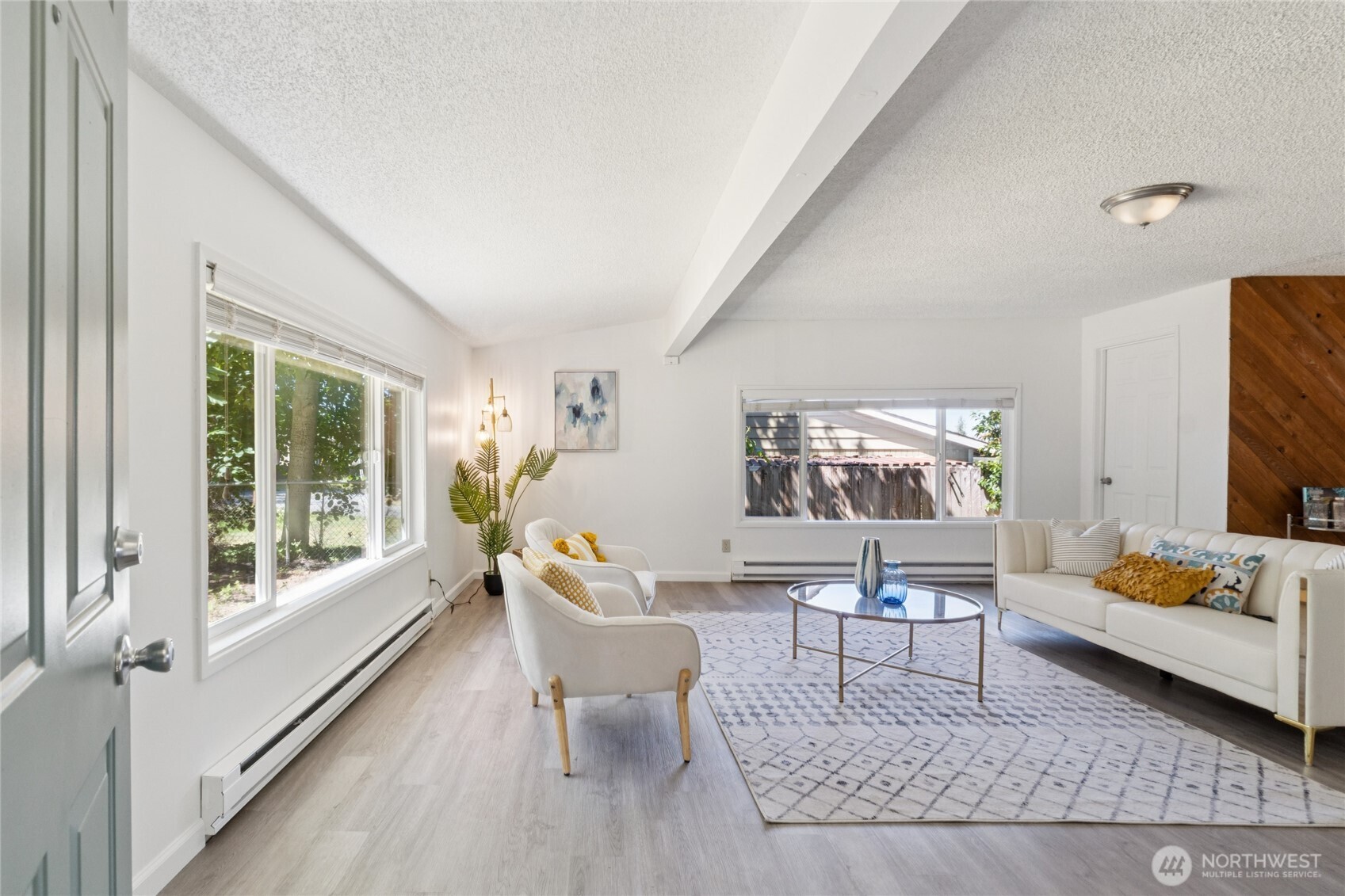 19520 Grannis Road Bothell WA 98012