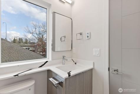 2921 Franklin Avenue E Seattle WA 98102