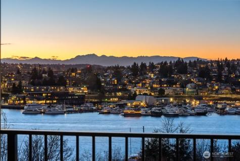 2921 Franklin Avenue E Seattle WA 98102