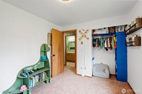 812 California Avenue SE Port Orchard WA 98366