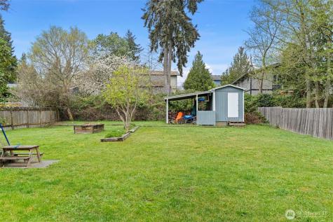 812 California Avenue SE Port Orchard WA 98366