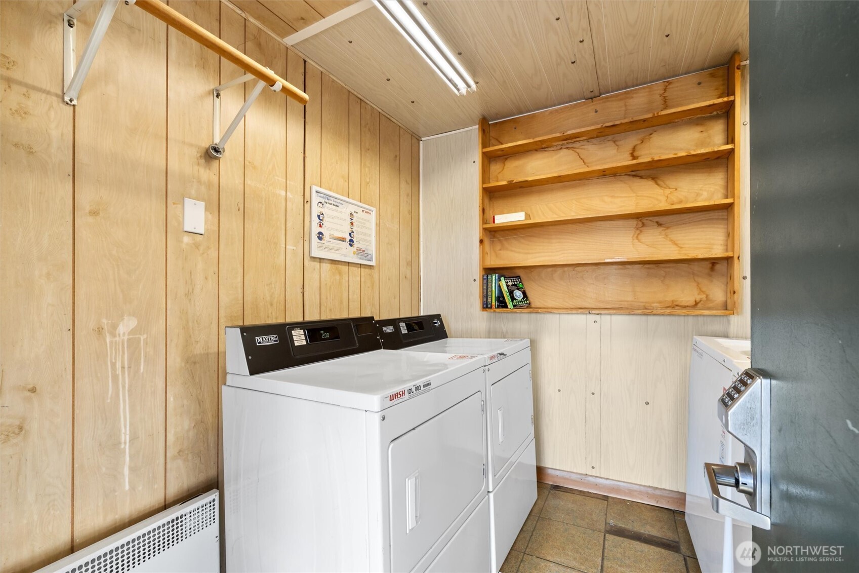 1080 W Ewing Place Seattle WA 98119