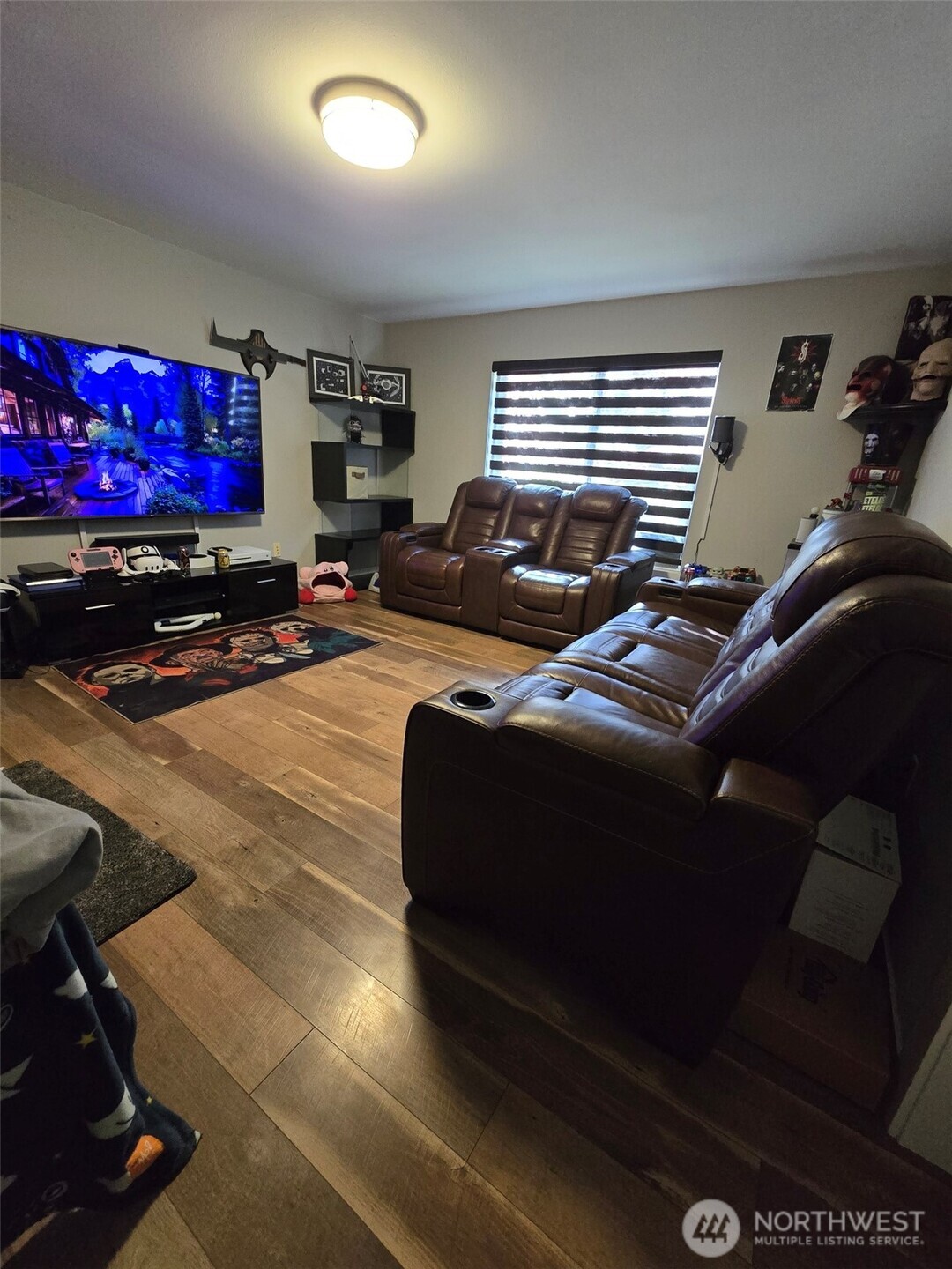 6611 Crescent Beach Rd Road NW Vaughn WA 98394