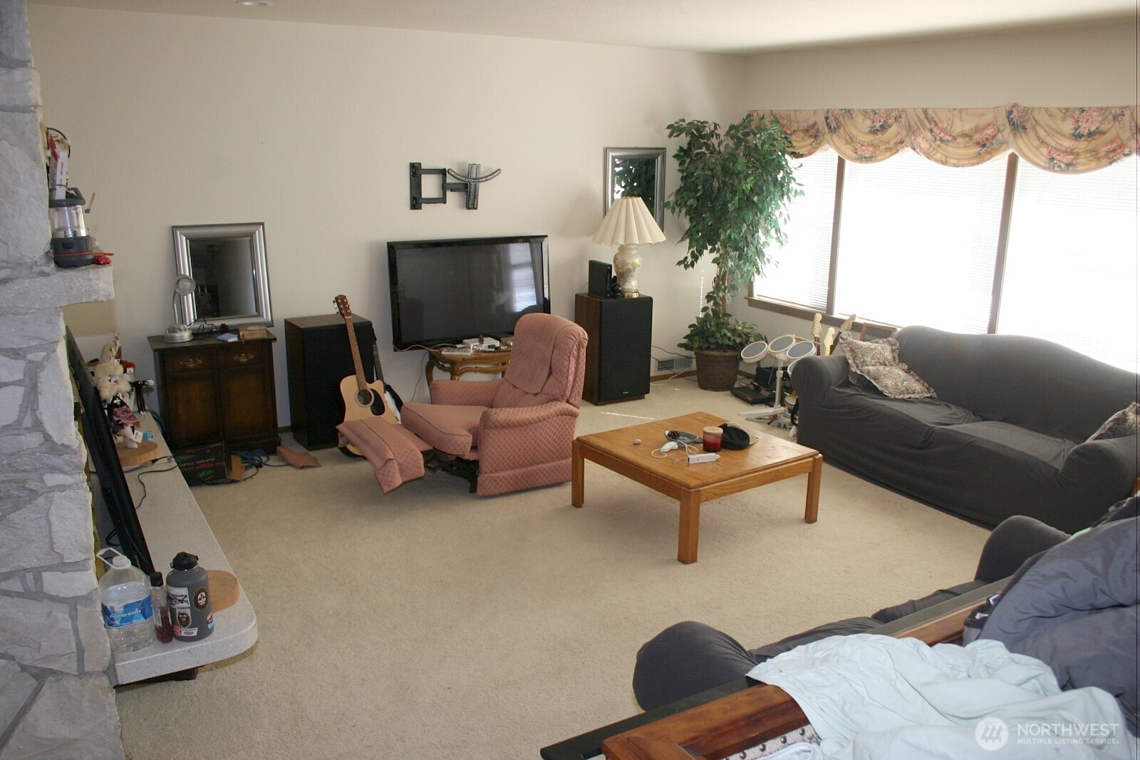 30726 43rd Avenue SW Federal Way WA 98023