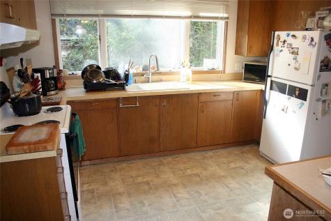 30726 43rd Avenue SW Federal Way WA 98023