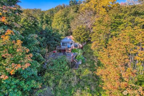 30726 43rd Avenue SW Federal Way WA 98023