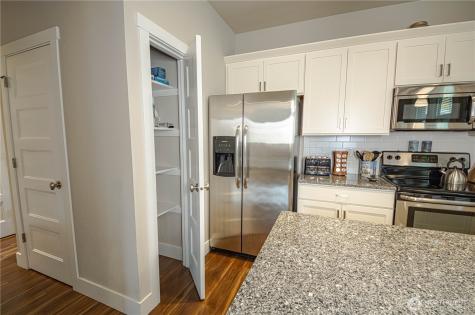 424 Vine Maple Lane SW Ocean Shores WA 98569