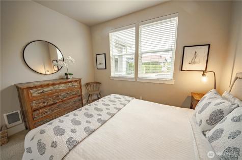 424 Vine Maple Lane SW Ocean Shores WA 98569