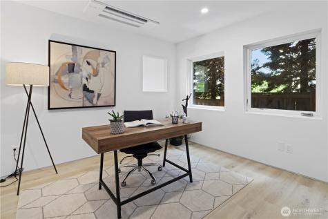 6304 Lakeview Drive Kirkland WA 98033