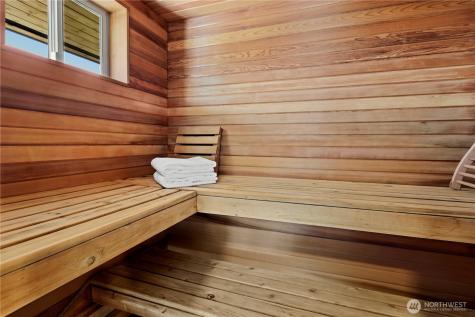 6304 Lakeview Drive Kirkland WA 98033