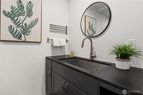 6304 Lakeview Drive Kirkland WA 98033